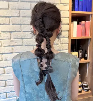 ロング ヘアアレンジ まとまるボブ🌼 アレンジ🌼鴨下穂香のヘアスタイル