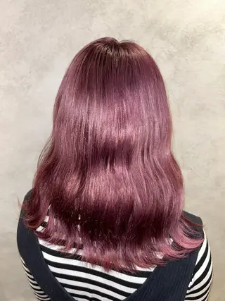 カラー TRUST所属・望月 琉那のヘアスタイル