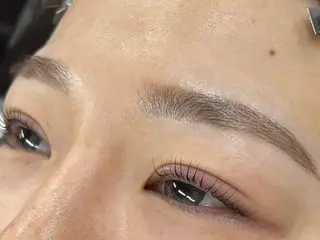 アイブロウ SHERRY   DOLL所属・SHERRY DOLLの眉毛・アイブロウイメージ