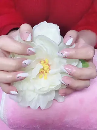 ロング ネイル Moonstone Salonのネイルデザイン