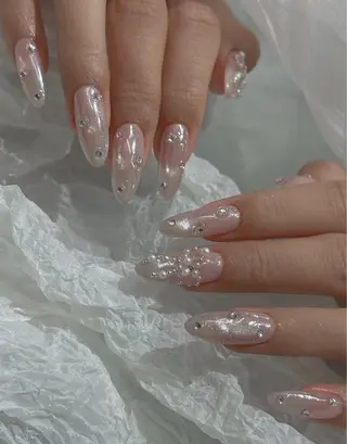 ネイル T.Lee Nail Lilyのネイルデザイン