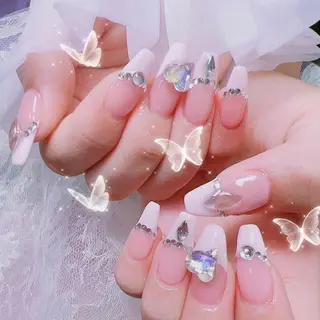 ネイル queens nailsalonのネイルデザイン