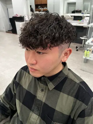 パーマ メンズ 🍐シャドウパーマ メンズ特化/守岡🍐のヘアスタイル