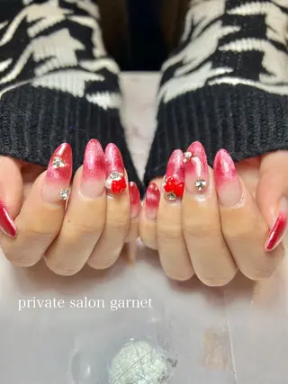 ネイル Garnet nailのネイルデザイン