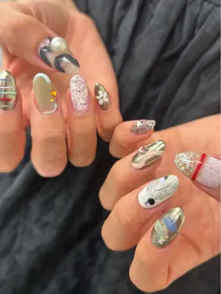ネイル HINAKO💫 Ouja groupのネイルデザイン