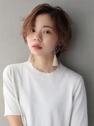 ショート カラー ウルフレイヤーカット /チヒロのヘアスタイル