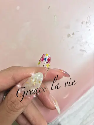 ショート カラー パーマ ネイル マツエク・マツパ Greace  la vieのネイルデザイン