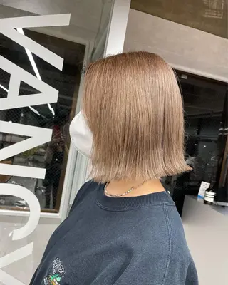 ミディアム カラー 千葉 未羽🩶のヘアスタイル