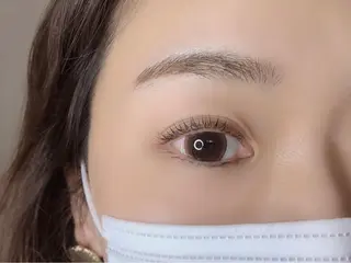 マツエク・マツパ Neoest Log ＋ bell所属・船曳 鈴菜のヘアスタイル