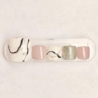 ネイル 丹羽 絵梨花のネイルデザイン