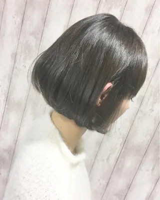ショート カラー boutique misakiのヘアスタイル
