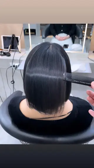 セミロング 🌹圧倒的な縮毛矯正 🌹篠崎祥吾のヘアスタイル