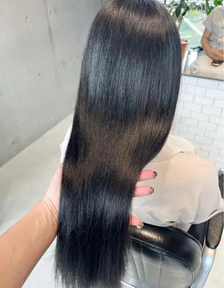 ロング カラー 透明感/オリーブ/ グレージュ/YUKAのヘアスタイル