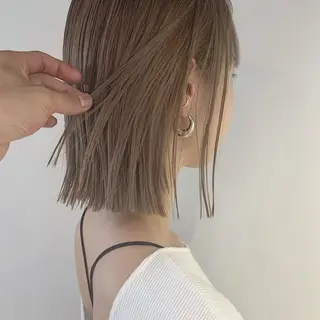 ミディアム ハルカ 透明感カラー 美髪縮毛矯正🥣のヘアスタイル