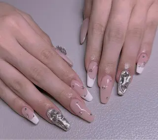 ネイル 美爪パラジェル導入店 Sunnilyのネイルデザイン