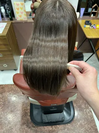 ミディアム カラー 藤田 竜成のヘアスタイル
