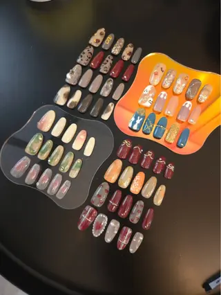 ミディアム ネイリストアカデミー 田中のネイルデザイン