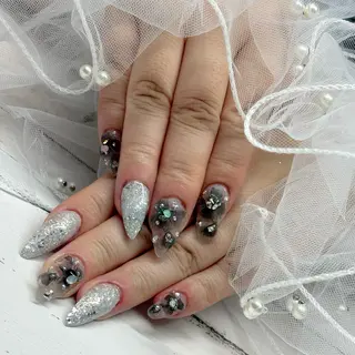 ネイル nail& Lily______のネイルデザイン