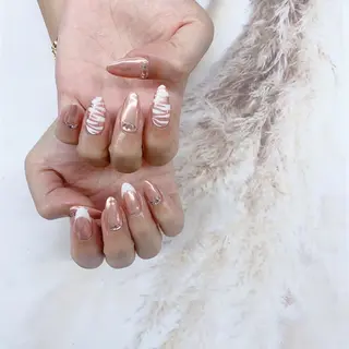 ネイル Nailist Risaのネイルデザイン