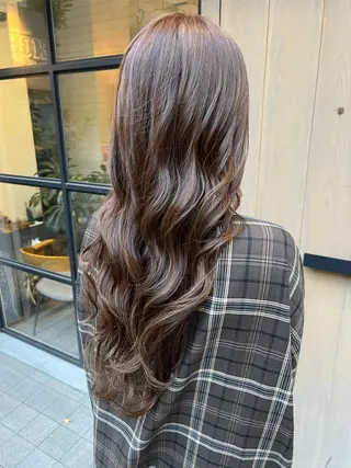 ロング 🌟美髪縮毛矯正🌟 吉田冴一のヘアスタイル