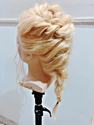 ロング 似合う髪型が 分からない方へのヘアスタイル