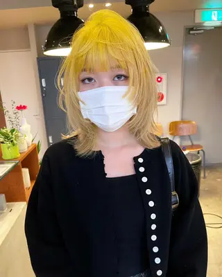 セミロング カラー 🩷ハイトーン透明感 レイヤー🩷ユリカのヘアスタイル