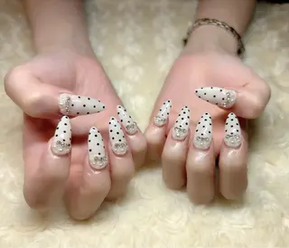 ネイル e.b.mimi Wakanaのネイルデザイン