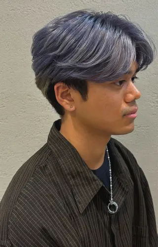 カラー 中山 千尋のヘアスタイル