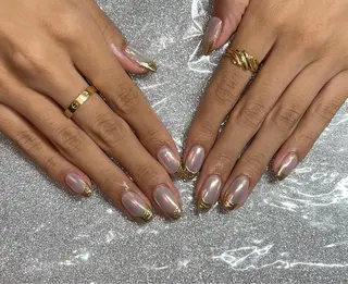 ネイル VIERU 🌈🎀💖のネイルデザイン