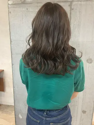 セミロング カラー 美髪× ヘアセット✨Araiのヘアスタイル