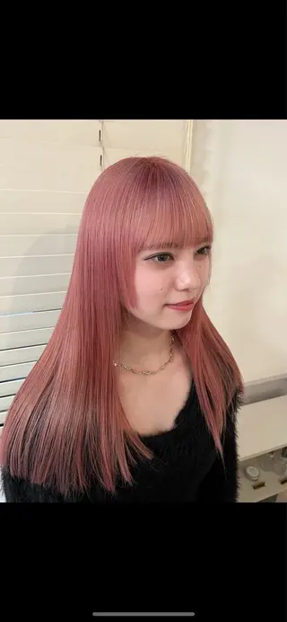 カラー デザインカラー🍬✨ 透明感カラー✨ナナのヘアスタイル