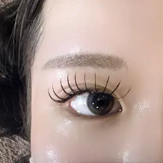 マツエク・マツパ 岡田 ももこの眉毛・アイブロウイメージ