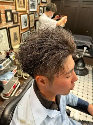 ショート パーマ メンズ 菅原 大空のヘアスタイル