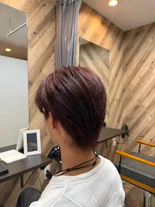 カラー メンズ 鈴木 悠人のヘアスタイル