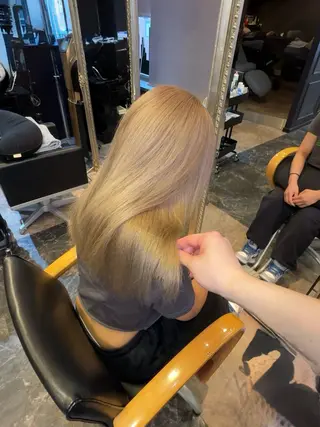 ロング カラー 店長 ハイトーン× 髪質改善/舘野 涼太のヘアスタイル