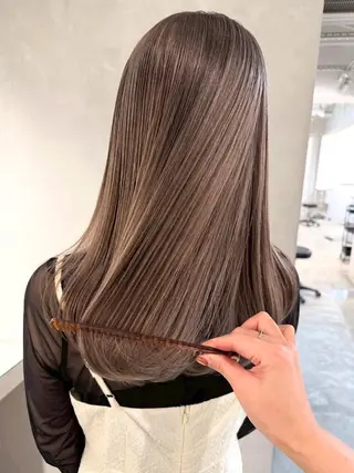 セミロング カラー お悩み解決縮毛矯正 レイヤー達人柴崎大樹のヘアスタイル