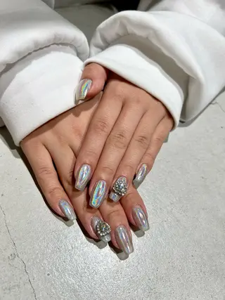 ネイル zir  nail 🕊️💗RIOのネイルデザイン