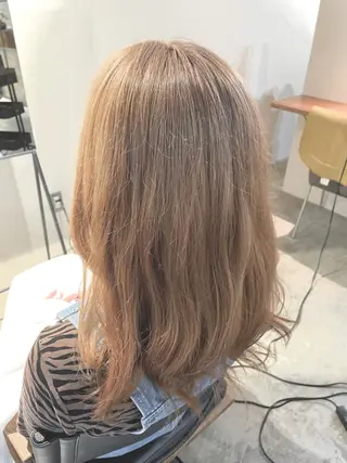 セミロング カラー RHAIRSALON 西山梓のヘアスタイル