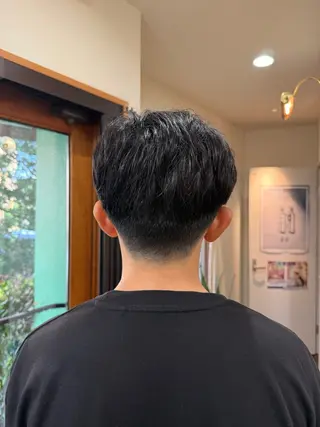 メンズ MOEHO /メンズカットのヘアスタイル