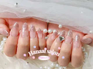 ミディアム 西村 華蓮のネイルデザイン