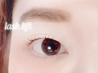 マツエク・マツパ ReBORN eyelash所属・ReBORN eye kanaのマツエク・マツパデザイン