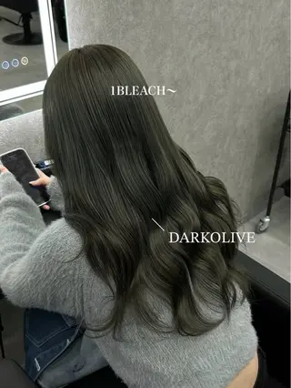 ロング カラー 赤みなし ×透明感🫧YUNAのヘアスタイル