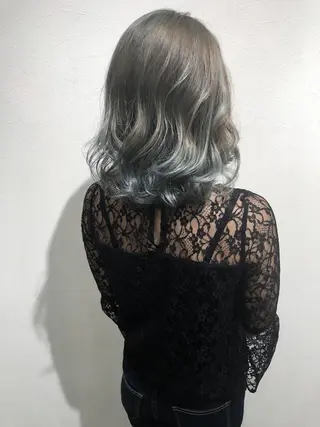 ミディアム カラー 坂井田 浩樹のヘアスタイル