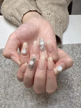 ネイル Guarendo錦糸町店所属・ガレンドウ 白澤 愛子のネイルデザイン