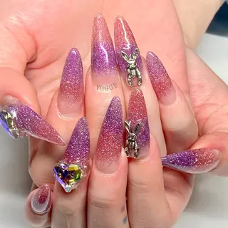 ネイル VOGUE ×SWANのネイルデザイン