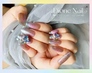 ネイル Dione ネイル専門店のネイルデザイン