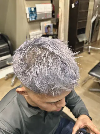 ショート 鈴木 アナンのヘアスタイル