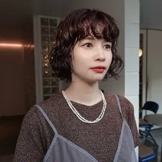ショート カラー パーマ ヘアアレンジ 🌐サトウ リョウ🌐のヘアスタイル