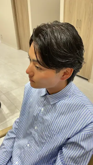 パーマ メンズ 暖色カラー/ブリーチ /ボブ/本間陽南のヘアスタイル