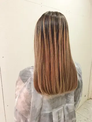セミロング カラー ケアブリーチ /髪質 改善/古橋圭史郎のヘアスタイル